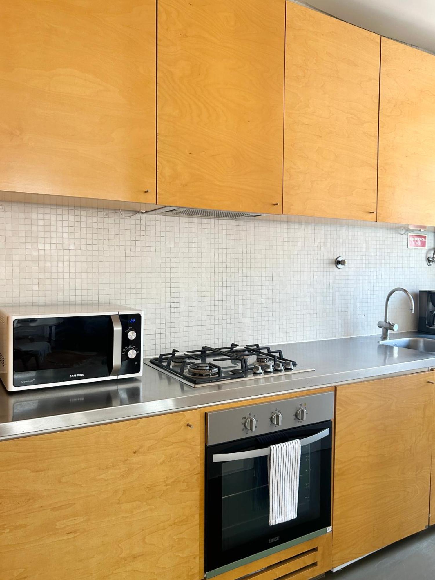 B2 Beautiful Sunny Loft Bairro Alto - Bica Apartamento *